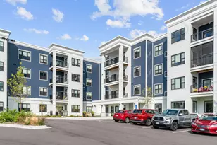 1875 E Shore Dr, Maplewood, MN 55109 - Photo 2