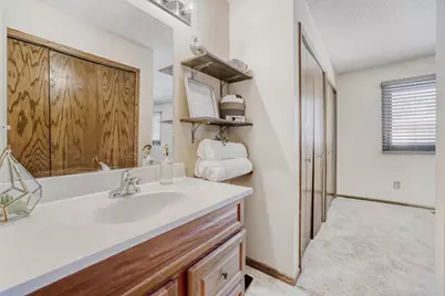 8787 Maplebrook Parkway N, Brooklyn Park, MN 55445 - Photo 20