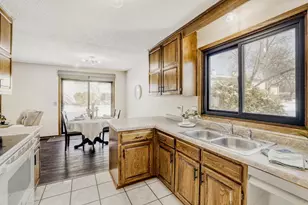 8787 Maplebrook Pkwy N, Brooklyn Park, MN 55445 - Photo 6