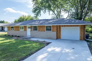 10917 Southview Dr, Burnsville, MN 55337 - Photo 2