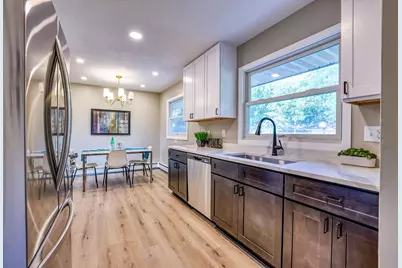 10917 Southview Drive, Burnsville, MN 55337 - Photo 4