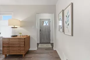 402 N Oak St, Lake City, MN 55041 - Photo 2