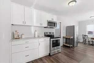 402 N Oak St, Lake City, MN 55041 - Photo 14