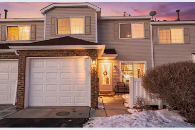 6292 158th Street W #66, Apple Valley, MN 55124 - Photo 2