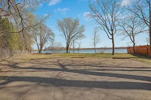 2930 Bay St, Minnetonka, MN 55391 - Photo 2