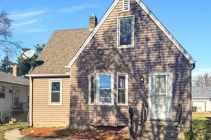 2003 Cottage Ave E, Saint Paul, MN 55119 - Photo 1