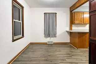 2003 Cottage Ave E, Saint Paul, MN 55119 - Photo 4