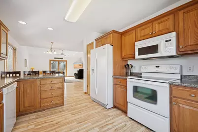 347 Brookestone Drive SE, Rochester, MN 55904 - Photo 20