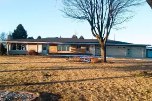 40494 US Hwy 14, Springfield, MN 56087 - Photo 1