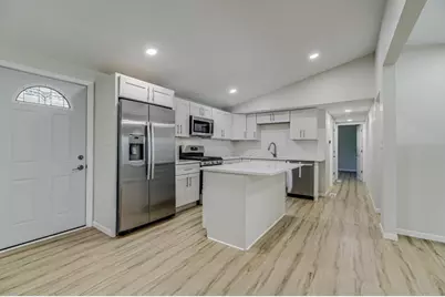 835 Niagara Lane N, Plymouth, MN 55447 - Photo 10