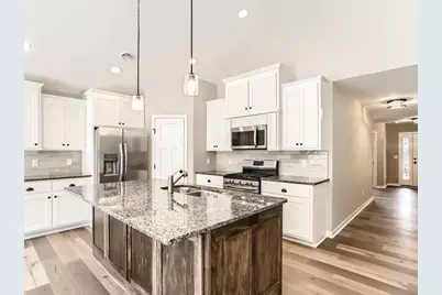 6664 Heritage Avenue, Lino Lakes, MN 55038 - Photo 6