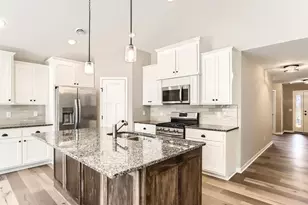 6664 Heritage Ave, Lino Lakes, MN 55038 - Photo 6