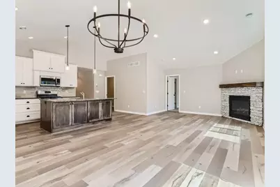 6664 Heritage Avenue, Lino Lakes, MN 55038 - Photo 10
