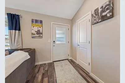 405 Sidney Street W, Morristown, MN 55052 - Photo 4