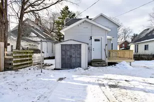 222 E King St, Winona, MN 55987 - Photo 28