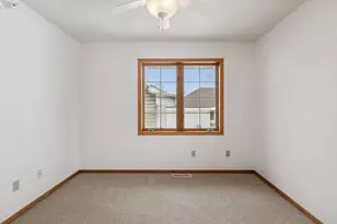 5550 Nathan Ln N, Plymouth, MN 55442 - Photo 36