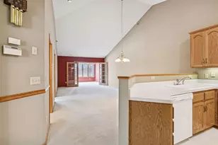 5550 Nathan Ln N, Plymouth, MN 55442 - Photo 56