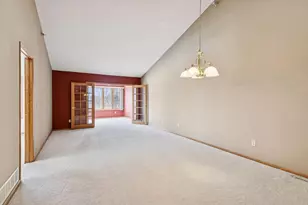 5550 Nathan Ln N, Plymouth, MN 55442 - Photo 18