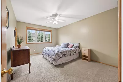 12831 Foxhill Avenue N, Hugo, MN 55038 - Photo 14