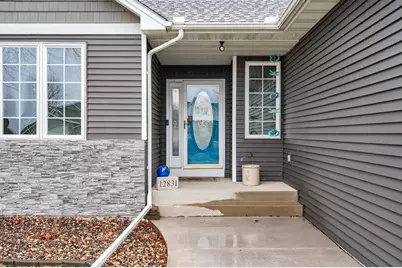 12831 Foxhill Avenue N, Hugo, MN 55038 - Photo 2