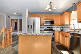 38615 Henna Cir, North Branch, MN 55056 - Photo 12