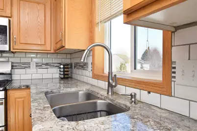 38615 Henna Circle, North Branch, MN 55056 - Photo 10