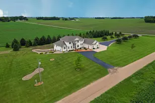 23535 York Rd, Hutchinson, MN 55350 - Photo 32