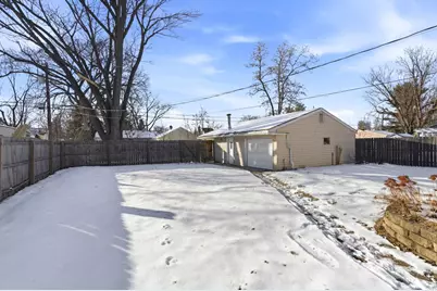 4409 Adair Avenue N, Crystal, MN 55422 - Photo 38