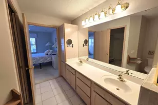 2613 Rosetown Ct, Roseville, MN 55113 - Photo 14