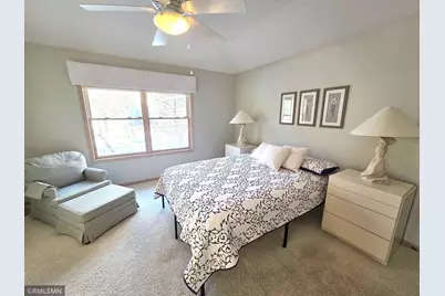 2613 Rosetown Court, Roseville, MN 55113 - Photo 10