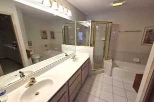 2613 Rosetown Ct, Roseville, MN 55113 - Photo 12