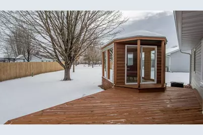 608 Fagstad Street NE, Menomonie, WI 54751 - Photo 44