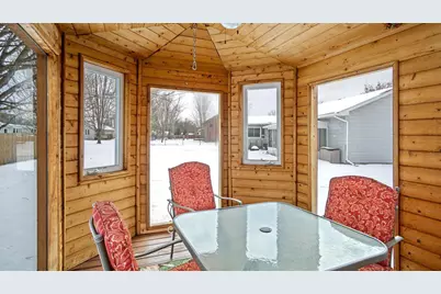 608 Fagstad Street NE, Menomonie, WI 54751 - Photo 38