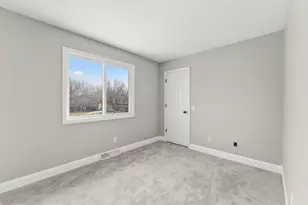 5350 71st Cir N, Brooklyn Center, MN 55429 - Photo 10