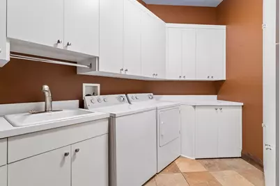 700 Hidden Creek Trail, Mendota Heights, MN 55118 - Photo 40