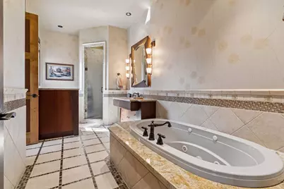 700 Hidden Creek Trail, Mendota Heights, MN 55118 - Photo 36