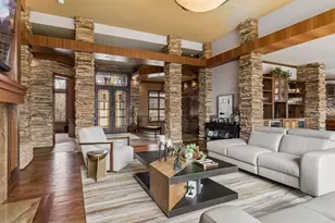 700 Hidden Creek Trail, Mendota Heights, MN 55118 - Photo 4