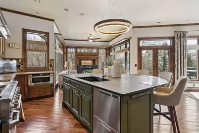 700 Hidden Creek Trail, Mendota Heights, MN 55118 - Photo 10