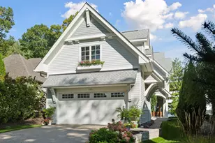 245 Lakeview Ave, Tonka Bay, MN 55331 - Photo 2