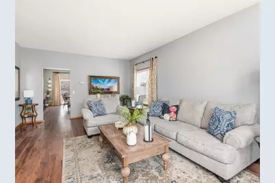 309 Fullerton Avenue, Carver, MN 55315 - Photo 6