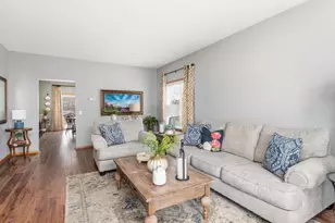 309 Fullerton Ave, Carver, MN 55315 - Photo 6