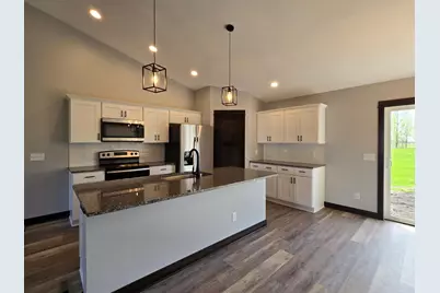 105 Kilkenny Court, Green Isle, MN 55338 - Photo 2