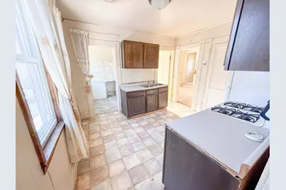 1034 Reaney Avenue, Saint Paul, MN 55106 - Photo 10