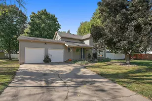 307 Shady Ln, Young America Township, MN 55397 - Photo 4