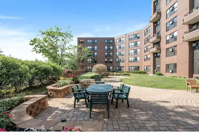 7600 Golden Valley Road #411, Golden Valley, MN 55427 - Photo 18