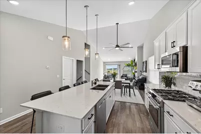 1647 Raymond Drive, Waconia, MN 55387 - Photo 12