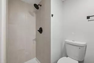 2561 Harvester Ave E, Maplewood, MN 55119 - Photo 24