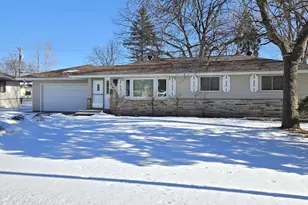 5949 6th St NE, Fridley, MN 55432 - Photo 2