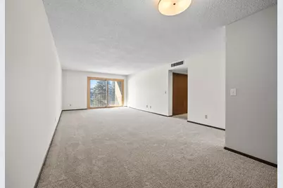 5120 W 102nd Street #204, Bloomington, MN 55437 - Photo 6