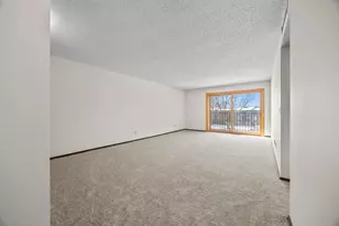 5120 W 102nd St, Bloomington, MN 55437 - Photo 4